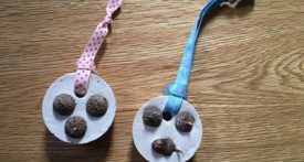 make plaster christmas decorations, plaster of paris kids crafts, plaster of paris christmas baubles